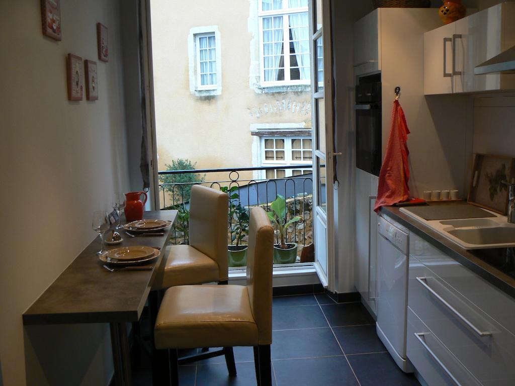 Petite Maison Romantique Au Calme, Coeur Historique Plantagenet, Jolie Vue Le Mans Room photo