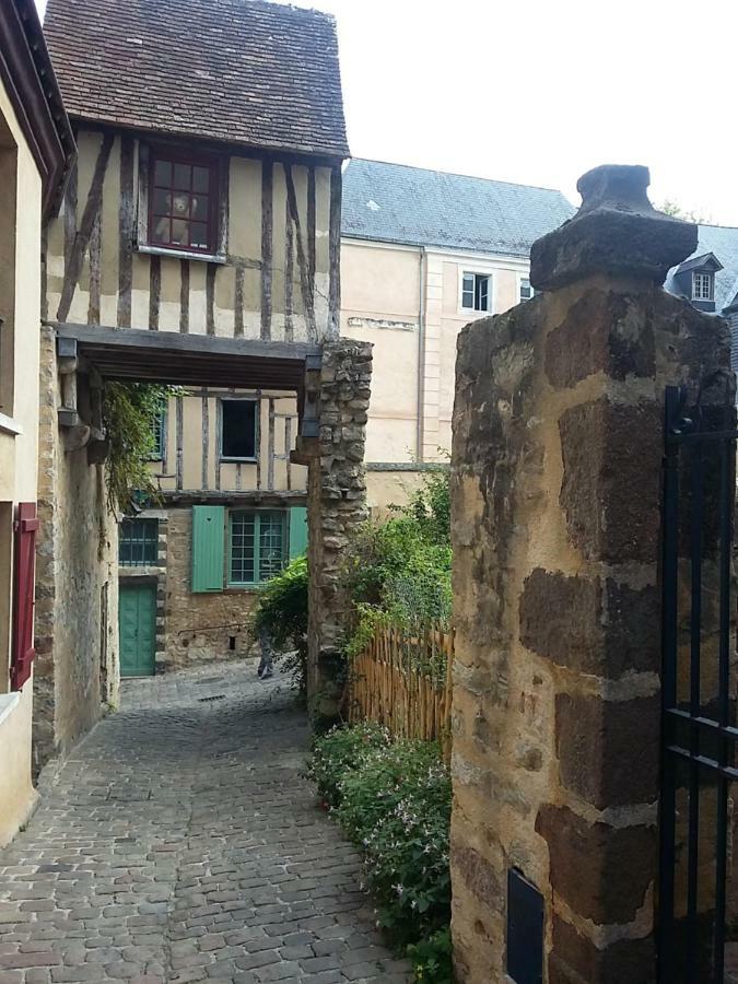 Petite Maison Romantique Au Calme, Coeur Historique Plantagenet, Jolie Vue Le Mans Exterior photo